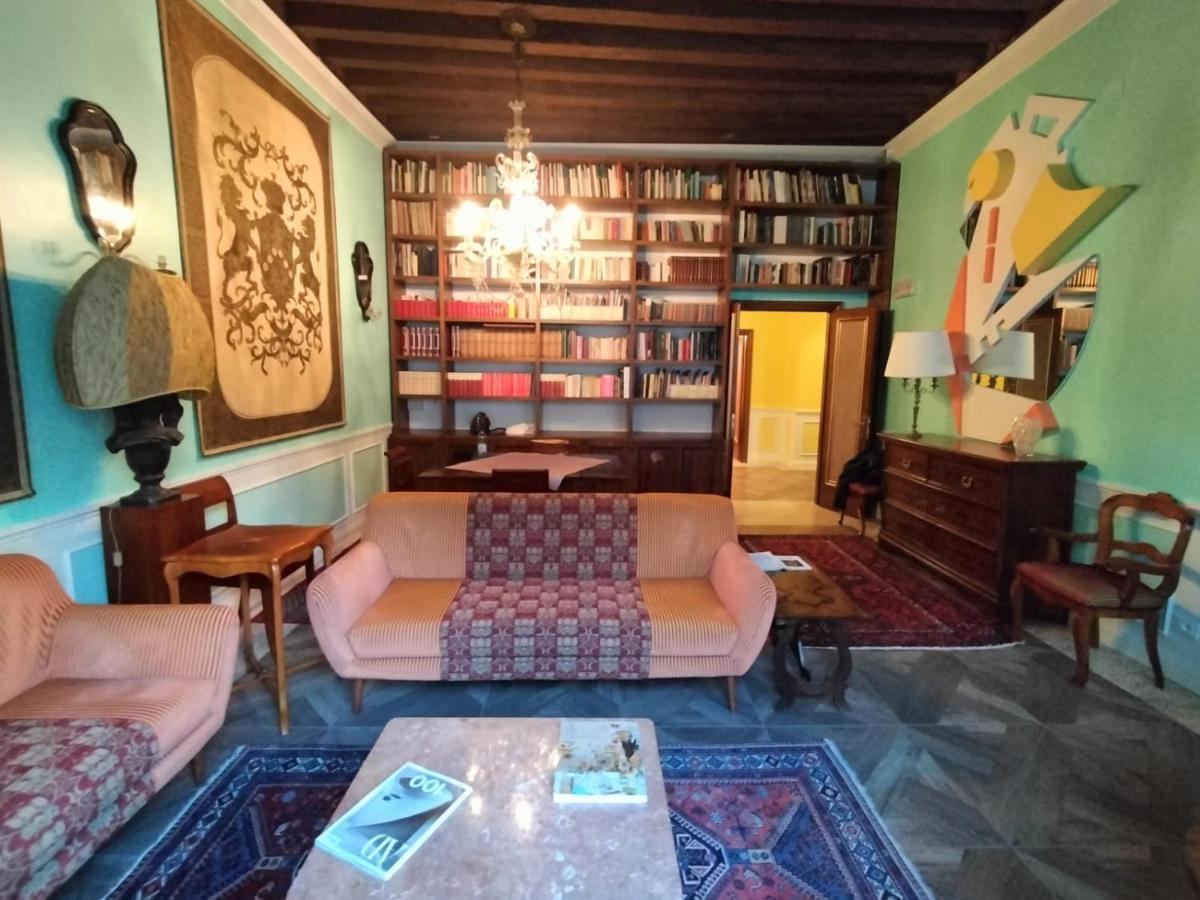 Luxury Apartment Near Rialto Bridge Venetië Buitenkant foto