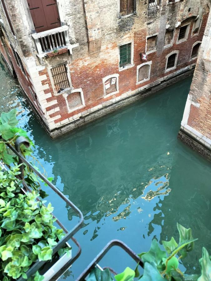 Luxury Apartment Near Rialto Bridge Venetië Buitenkant foto
